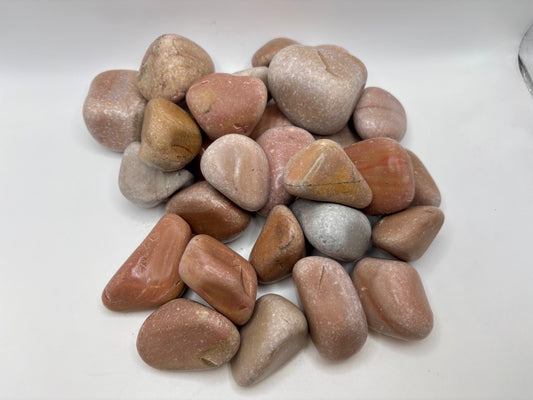 Mauve Pebbles have a pleasant beach like tones. 